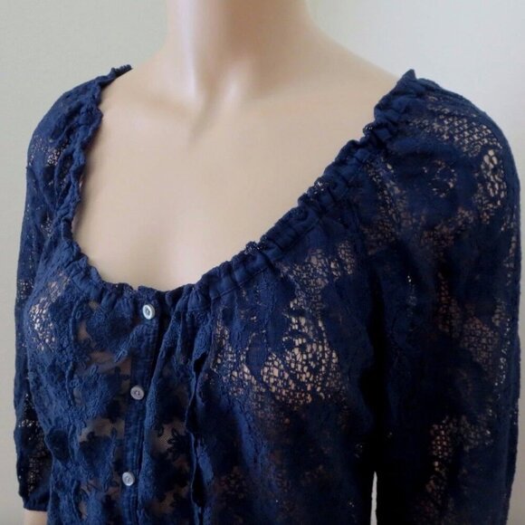 NWT Hollister Womens Lace Top Size Medium Shirt Blouse 3/4 Sleeve Navy Blue - Picture 3 of 6